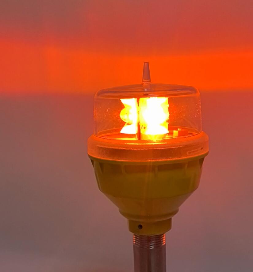 FAA L810 Obstruction Light: A Beacon of Safety in the Skies